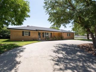 Foreclosed Home - 144 OAK ST, 79045