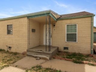 Foreclosed Home - 633 N SUMNER ST, 79065