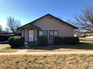 Foreclosed Home - 509 W 10TH ST, 79072