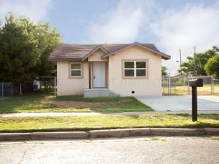 Foreclosed Home - 505 S VIRGINIA ST, 79106