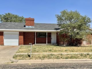Foreclosed Home - 1009 SYCAMORE ST, 79107
