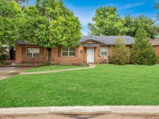 Foreclosed Home - 505 KELLY PL, 79108
