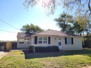 Foreclosed Home - 4204 MORNING DR, 79108