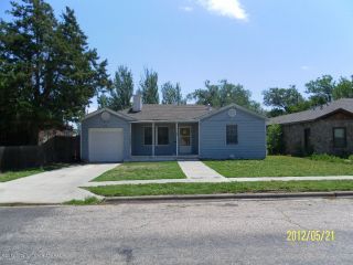 Foreclosed Home - 1915 S MADISON ST, 79109
