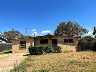 Foreclosed Home - 4409 S HAYDEN ST, 79110