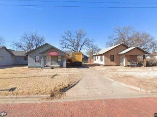 Foreclosed Home - 713 N 10TH ST, 79245