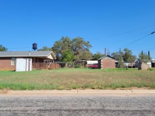 Foreclosed Home - 219 W STEWART ST, 79316