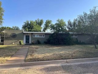 Foreclosed Home - 201 HILLSIDE DR, 79331