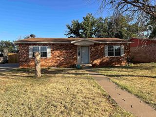Foreclosed Home - 2209 S 1ST ST, 79331