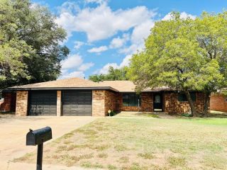 Foreclosed Home - 223 COTTONWOOD LN, 79336
