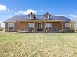Foreclosed Home - 3577 W FM 1585, 79336