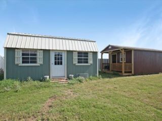 Foreclosed Home - 6804 FM 2378, 79382