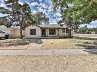 Foreclosed Home - 3319 30TH ST, 79410