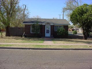 Foreclosed Home - 2011 26TH ST, 79411