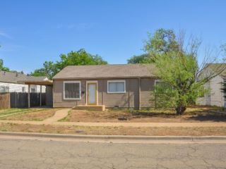 Foreclosed Home - 1910 28TH ST, 79411