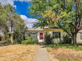 Foreclosed Home - 2318 29TH ST, 79411