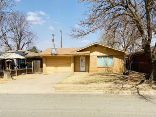 Foreclosed Home - 1208 48TH ST, 79412