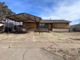 Foreclosed Home - 1904 63RD ST, 79412