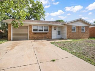 Foreclosed Home - 1914 46TH ST, 79412