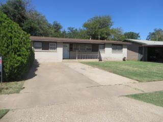 Foreclosed Home - 1324 60TH ST, 79412