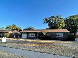Foreclosed Home - 3024 57TH ST, 79413
