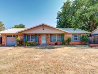 Foreclosed Home - 5004 49TH ST, 79414