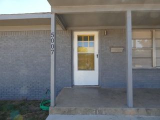 Foreclosed Home - 5007 39TH ST, 79414