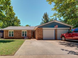 Foreclosed Home - 4709 59TH ST, 79414