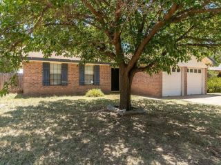Foreclosed Home - 5919 16TH ST, 79416