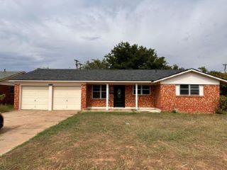 Foreclosed Home - 5618 16TH PL, 79416