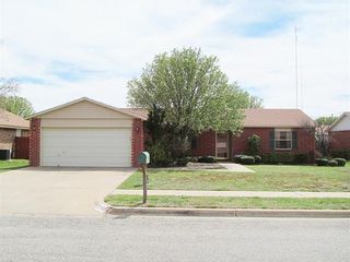 Foreclosed Home - 2411 93RD ST, 79423