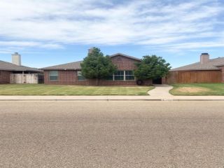 Foreclosed Home - 5912 104TH ST, 79424