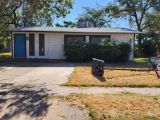 Foreclosed Home - 130 MILBURN ST, 79549