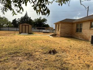 Foreclosed Home - 4523 W US HIGHWAY 180, 79549