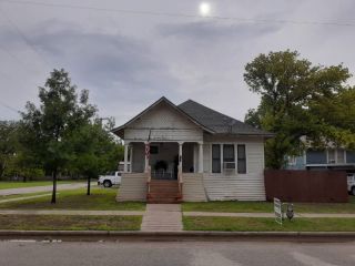 Foreclosed Home - 311 S ARLINGTON ST, 79567