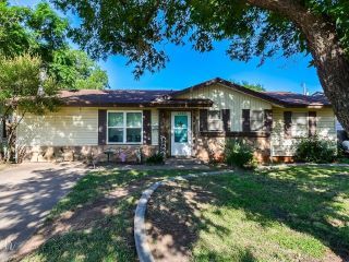 Foreclosed Home - 2489 GLENDALE DR, 79603