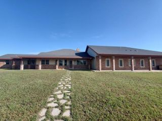 Foreclosed Home - 1001 S County Rd 1060, 79706
