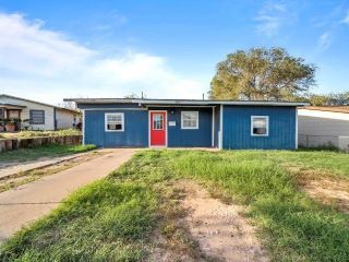 Foreclosed Home - 1105 MULBERRY AVE, 79720