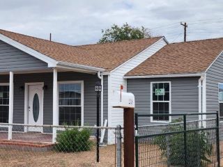Foreclosed Home - 215 S TORNILLO ST, 79745