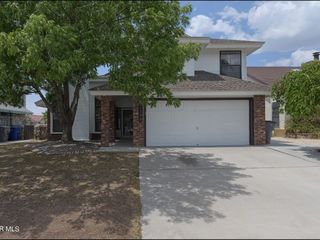 Foreclosed Home - 1105 FEATHER HAWK DR, 79912