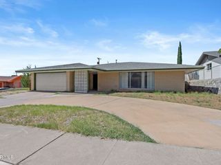 Foreclosed Home - 333 THUNDERBIRD DR, 79912