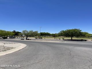 Foreclosed Home - 14312 DESERT SHADOW DR, 79928