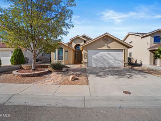 Foreclosed Home - 12505 GUS SALCIDO LN, 79928