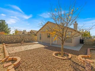 Foreclosed Home - 2432 TIERRA HUMEDA DR, 79938