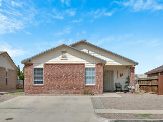 Foreclosed Home - 12313 TIERRA PLATA DR, 79938