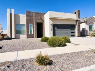 Foreclosed Home - 12325 DESERT PALMS AVE, 79938