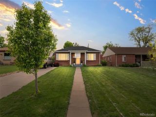 Foreclosed Home - 3615 KEARNEY ST, 80207