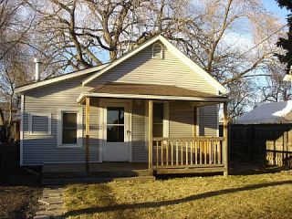 Foreclosed Home - 1609 E 4TH ST, 80537