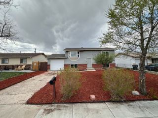 Foreclosed Home - 1072 CAMBRIDGE AVE, 80906