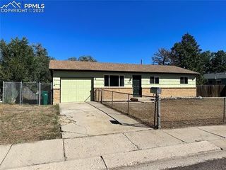 Foreclosed Home - 1920 CHAMBERLIN S, 80906